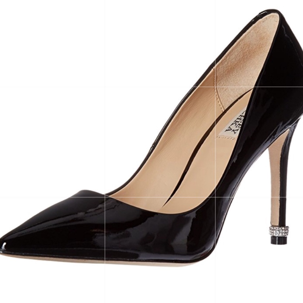 New in box Badgley Mischka Noelle stilettos
